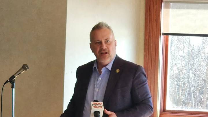 Sorensen calls for Hegseth to step down