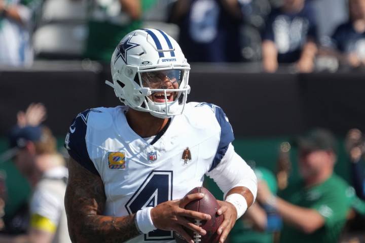 Dak Prescott Makes Frustrating Admission on NFL Referees, Sends Message to Cowboys