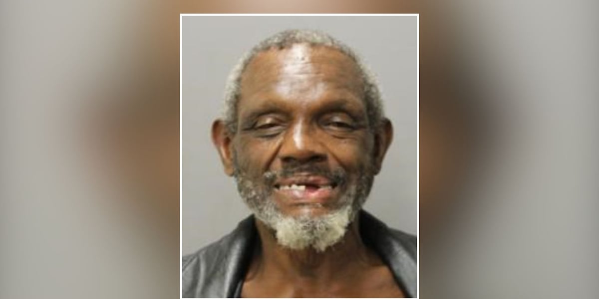 Career criminal with 300+ arrests now accused of biting police officer