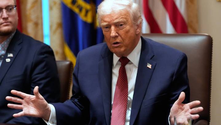 Trump OKs sale of Nvidia AI chips to China, threatens Mexico with 5% tariff