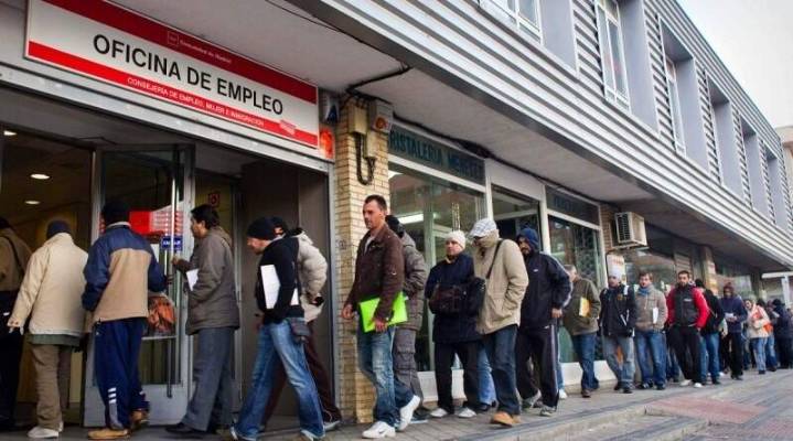 El paro baja en Móstoles en noviembre con 164 personas menos y una caída interanual del 4,82%