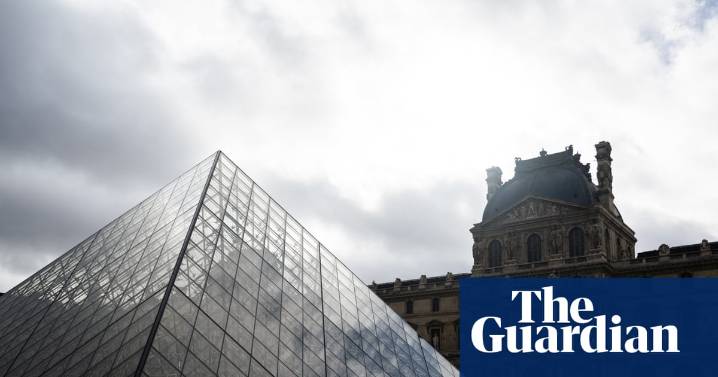 Water leak in the Louvre damages hundreds of works, museum says