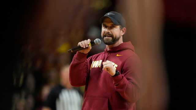 New ISU coach Jimmy Rogers fires up Cyclones fans during Cy