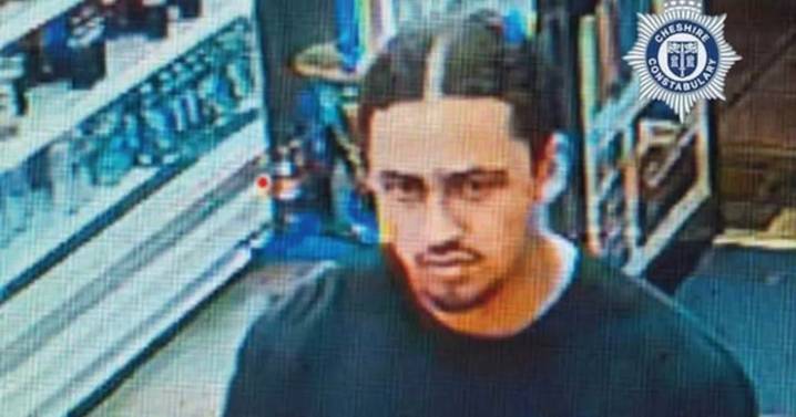 Man seriously injured after being attacked in street