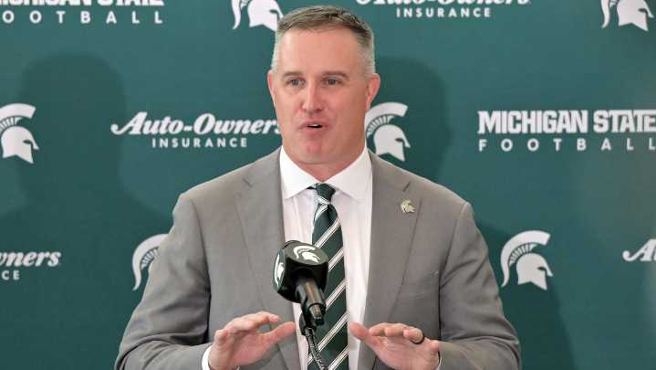MSU won't say when talks with Pat Fitzgerald started; he had other interest