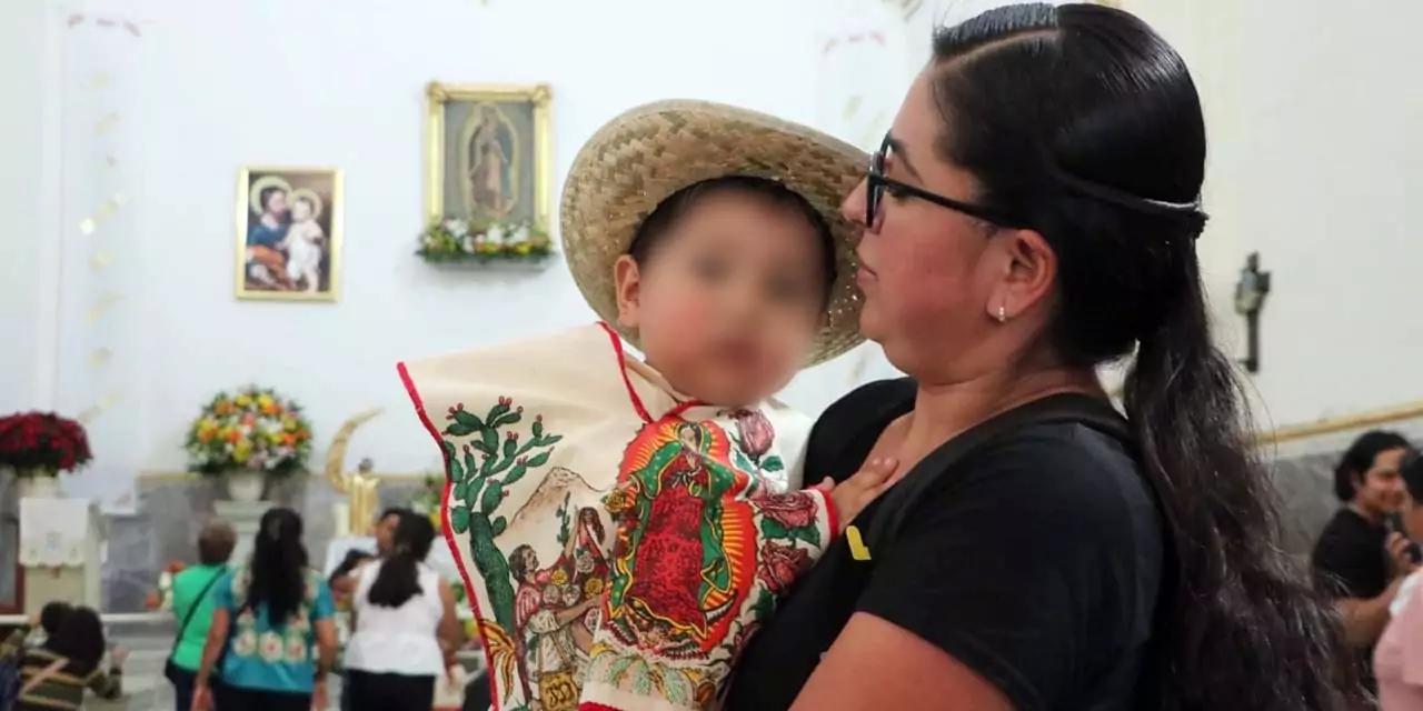 Postran a Lupitas y Juan Diegos ante la Guadalupana