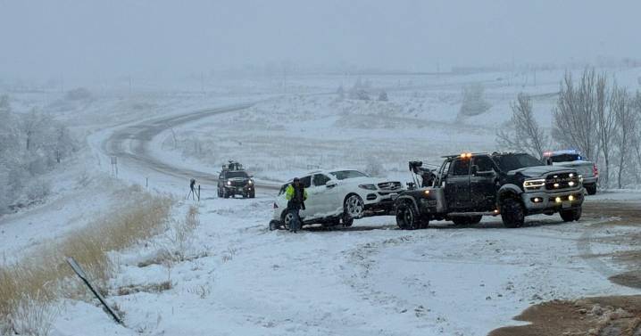 50 vehicles slide off Colorado highway during first snowstorm of the season, deputies say