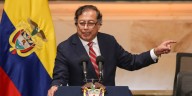 Petro acusa a sectores del poder de encubrir “genocidio” y critica rol de EE. UU. en Colombia