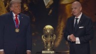 Donald Trump recibe el nuevo Premio de la Paz de la FIFA en el sorteo del Mundial 2026