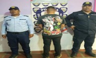 Un mecánico fue aprehendido por golpear a su pareja en plena vía pública de Falcón