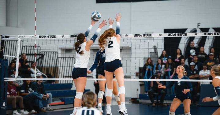 Aggies fend off Vols in five-set epic to advance in NCAA Tournament