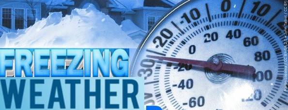 Cold intensifies in Kashmir,Srinagar Shivers at minus 4 Degree Celsius