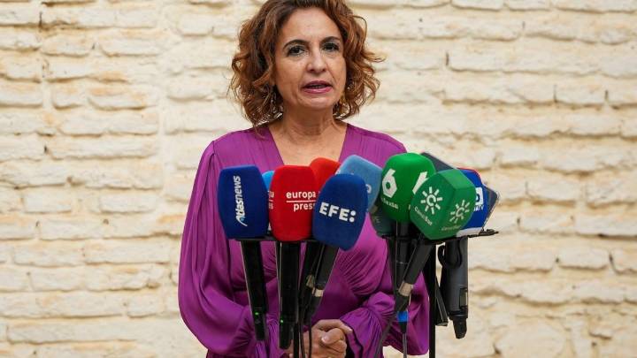 Montero anuncia avances en el cumplimiento de los acuerdos con Junts para "restablecer la confianza perdida"