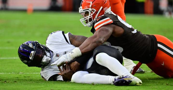 Tracking Myles Garrett’s place in the NFL record books: Single