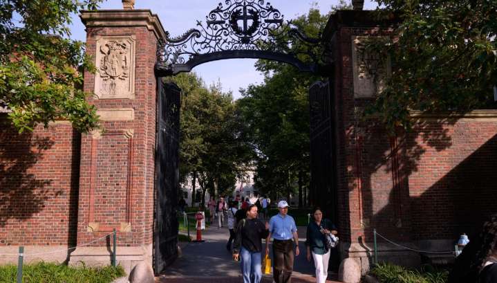 Harvard professor leaves US after arrest with pellet gun near synagogue, said he was hunting rats