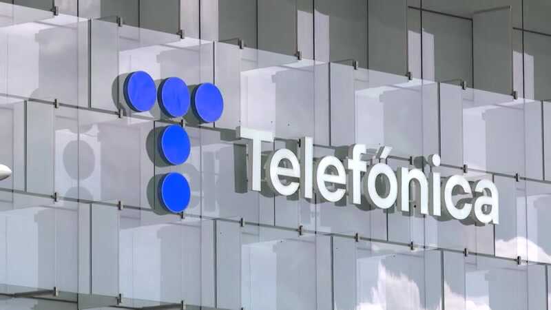 Telefónica propone que el 82% del ERE sean prejubilaciones y los sindicatos se oponen