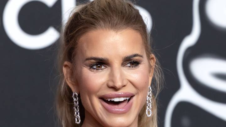 Jessica Simpson admits she "never felt good enough" as a young singer