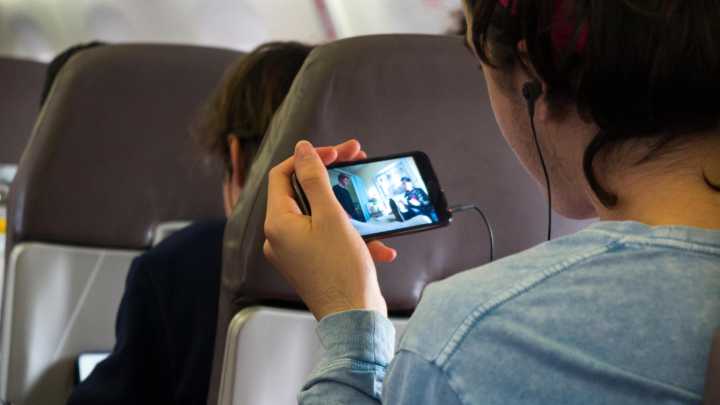 "Existe la adicción a las redes sociales, pero curarse de ella es muy fácil": el estudio con jóvenes de 16 a 24 años que lo demuestra