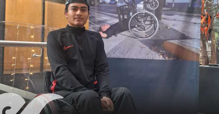 Banquetas y transporte público no son aptos para discapacitados en Puebla, advierten en el Congreso