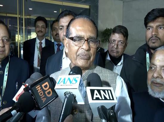 Punjab farmers missed flood relief as state yet to implement PM Fasal BIma Yojana: Shivraj Singh Chouhan [ FULL VIEW ]