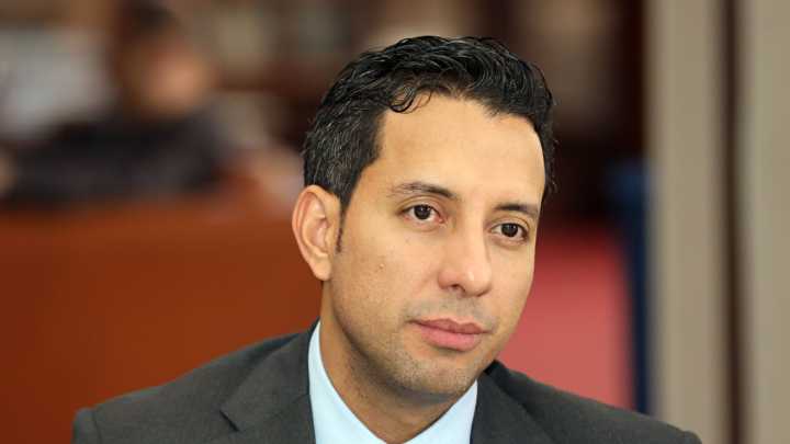 Julián López, presidente de la Cámara de Representantes, se quedó sin el aval de 'la U' y no podrá aspirar al Congreso: va por gobernación del Valle