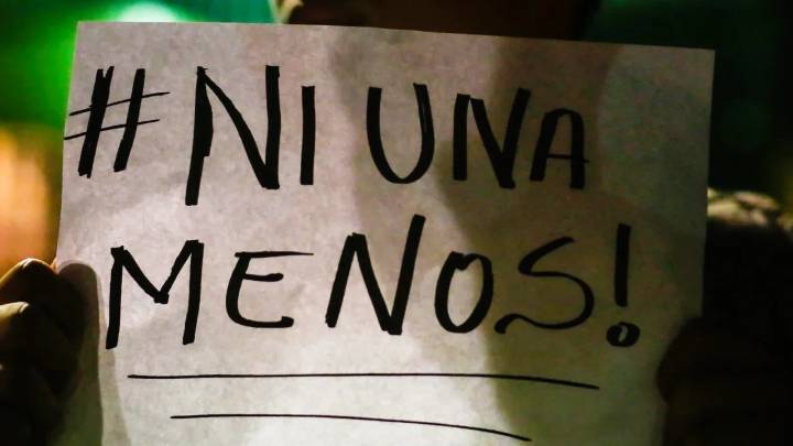 Cárcel para hombre que habría asesinado a una mujer en Bogotá: sus hijos presenciaron todo