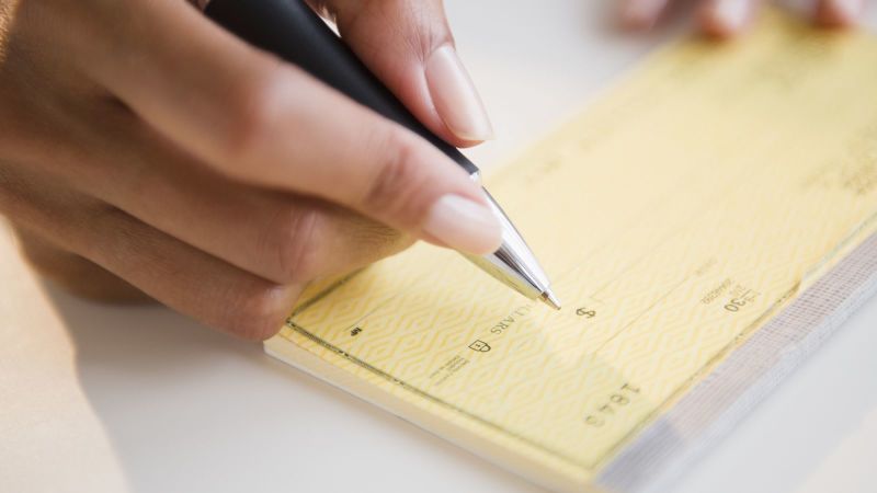 ¿Desaparecerán los cheques en papel en EE.UU.?