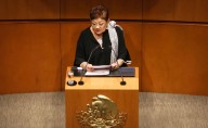 Ernestina Godoy es la nueva fiscal general de México; es elegida por mayoría en el Senado