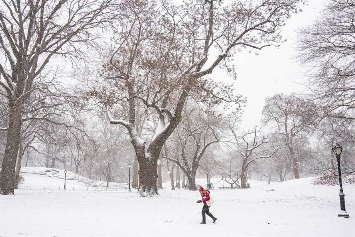 Una ola de frío ártico provocará temperaturas récord bajo cero en la mayor parte de EE.UU.
