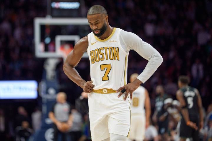 Deadspin | Celtics eager to find consistency in clash with Cavaliers