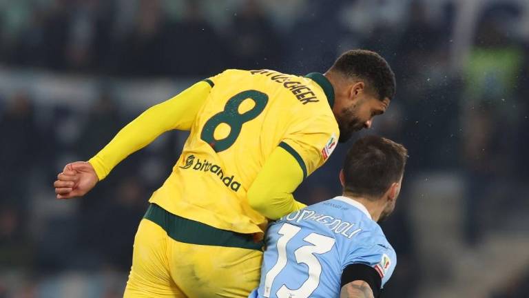 Lazio elimina al Milán de Santi Giménez y avanza a cuartos de final de la Copa Italia