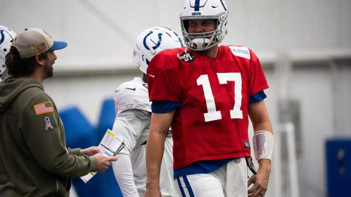 What is Colts' Philip Rivers' playing weight?