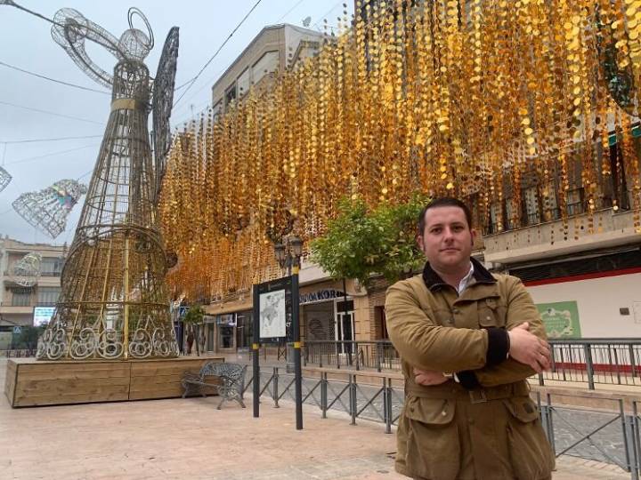 “La Navidad supone una oportunidad para proyectar  la imagen de Puente Genil”
