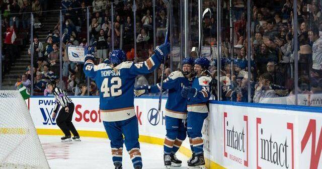 Vancouver Goldeneyes stay strong on home ice to start first PWHL season