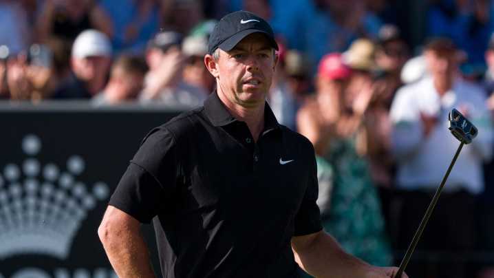 Rory McIlroy Has Air Shot But Makes The Cut In Australian Open