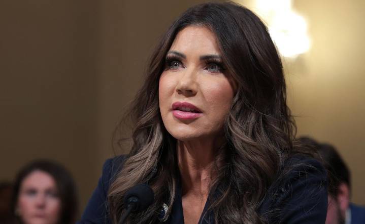 Incautación del petrolero, un “golpe” al régimen de Nicolás Maduro, dice Kristi Noem