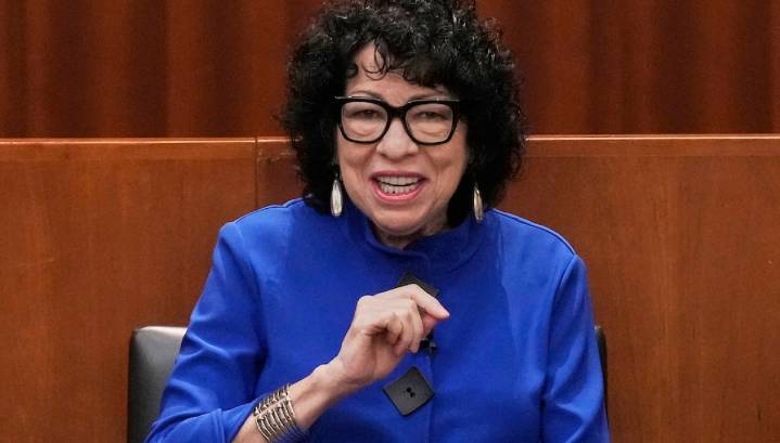 Sotomayor claims Trump DOJ is asking Supreme Court to 'destroy the structure of government' in FTC firing case