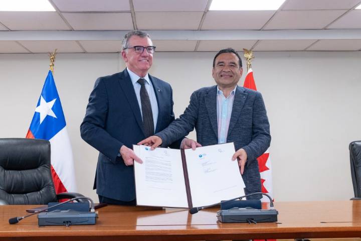 Instituto Océanos UdeC suscribe cooperación científica y académica con la Pacific Marine Science Alliance de Canadá