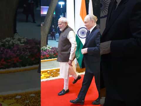 Putin Arrives at Modi's Residence During India State Visit