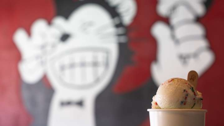 Black Cat Ice Cream returns to downtown Des Moines