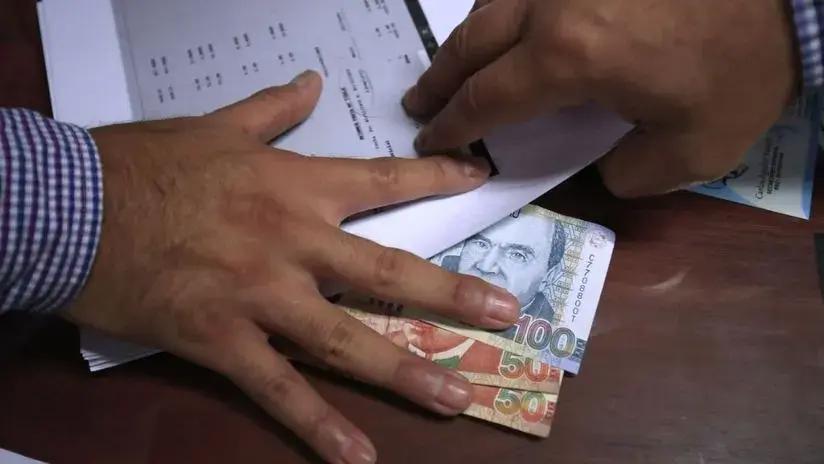 Un 87% de peruanos cree que la corrupción perjudica su vida cotidiana, según encuesta de Ipsos para Proética