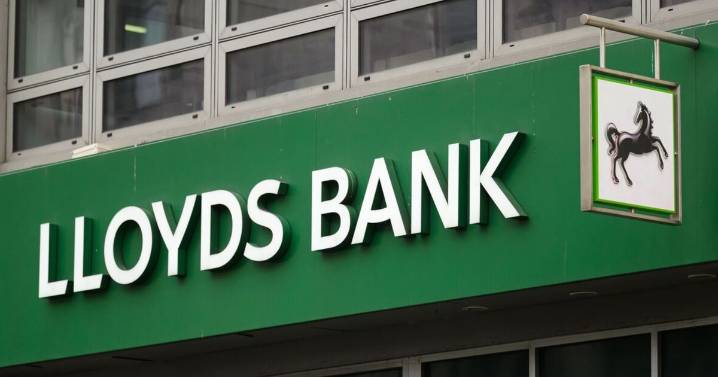 Lloyds Bank breaks silence over £50 or £100 'thank you' payments