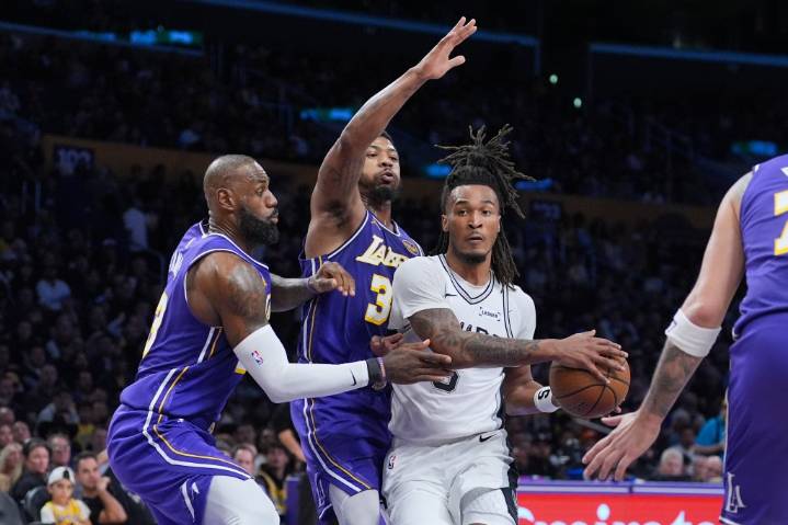 Lakers’ defense under review as their offense takes a hit