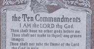 Texas families file new lawsuit to ban the display of Ten Commandments in classrooms