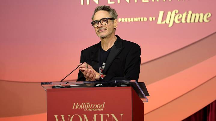 Robert Downey Jr. Playfully Roasts Gwyneth Paltrow at THR Women in Entertainment Gala