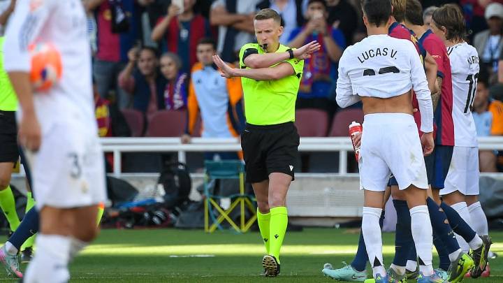 El VAR tendría cambios en sus reglas de cara al Mundial 2026