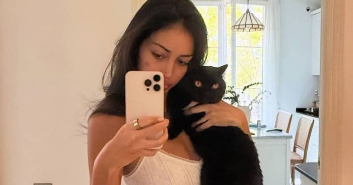 Cindy Kimberly's Tiny Shorts in Bikini Photos Have Cheeky Twist