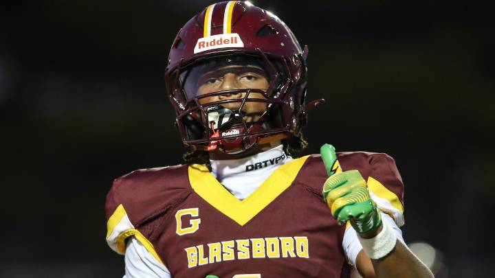 Fresh off football state title, this two-way standout adds major honor to resume