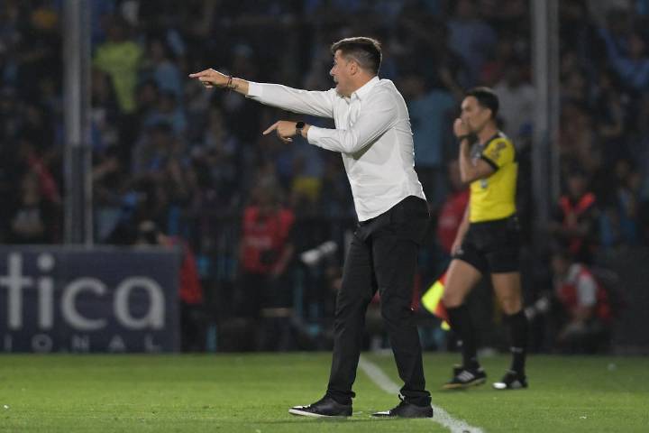 Universidad de Concepción tendría listo al DT para su regreso a Primera División: ha sido campeón en el extranjero