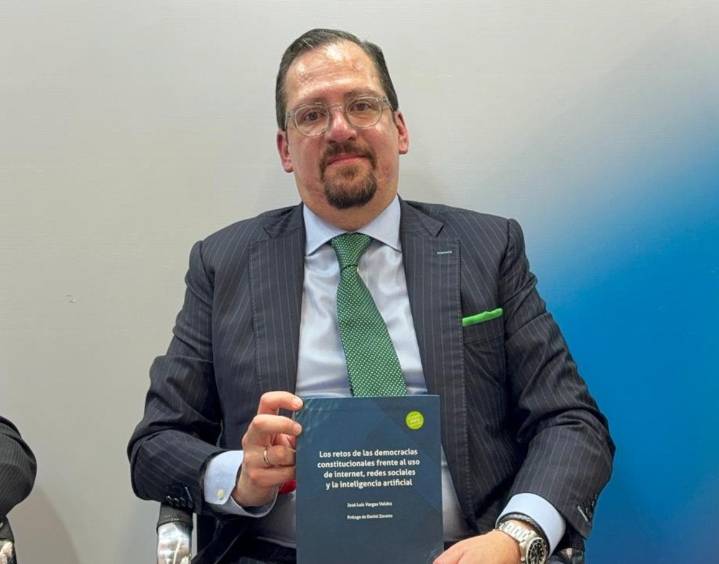 José Luis Vargas Valdez presenta su nuevo libro en la FIL de Guadalajara